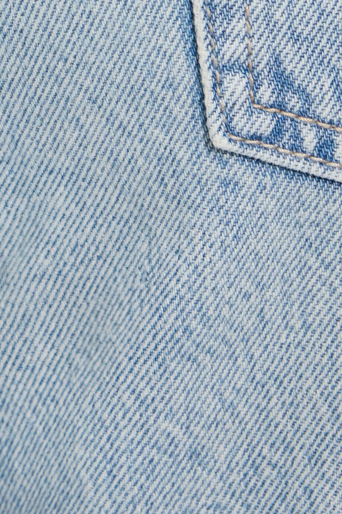 90s Straight Jeans