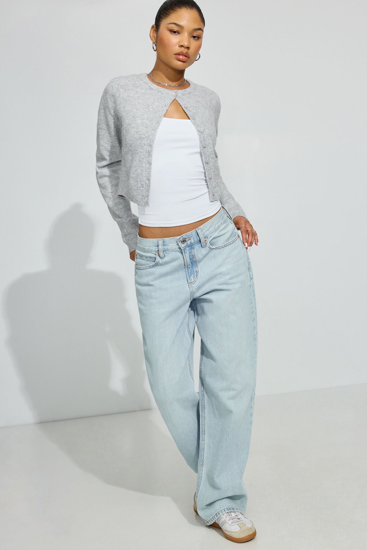 Low Rise Baggy Jeans