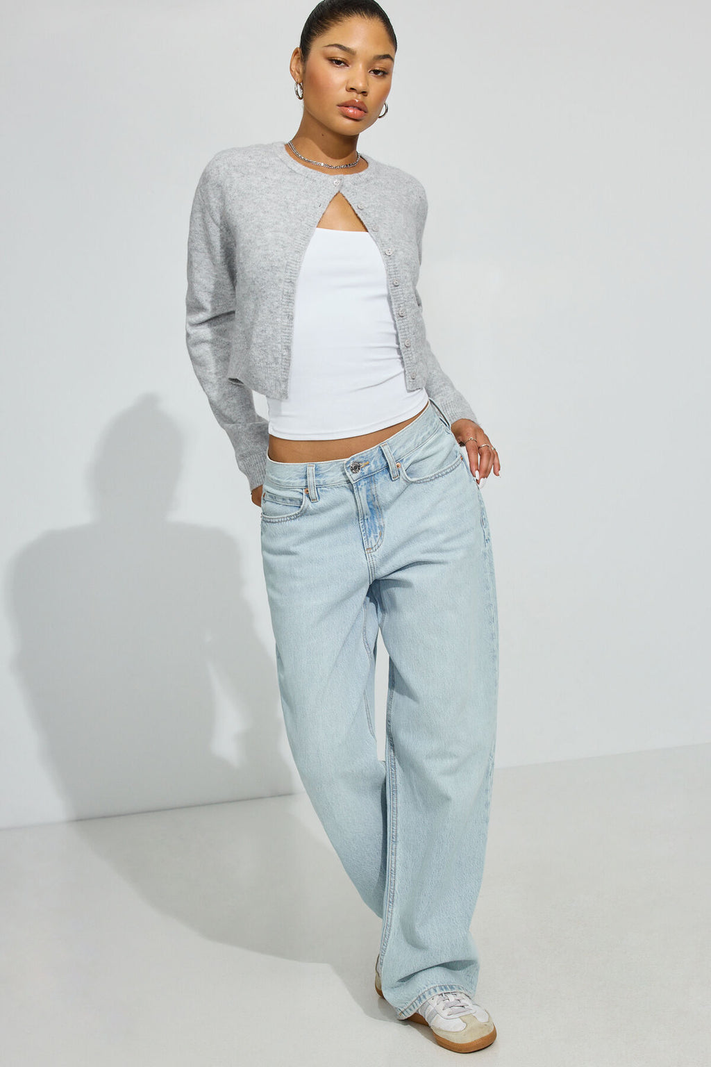 Low Rise Baggy Jeans