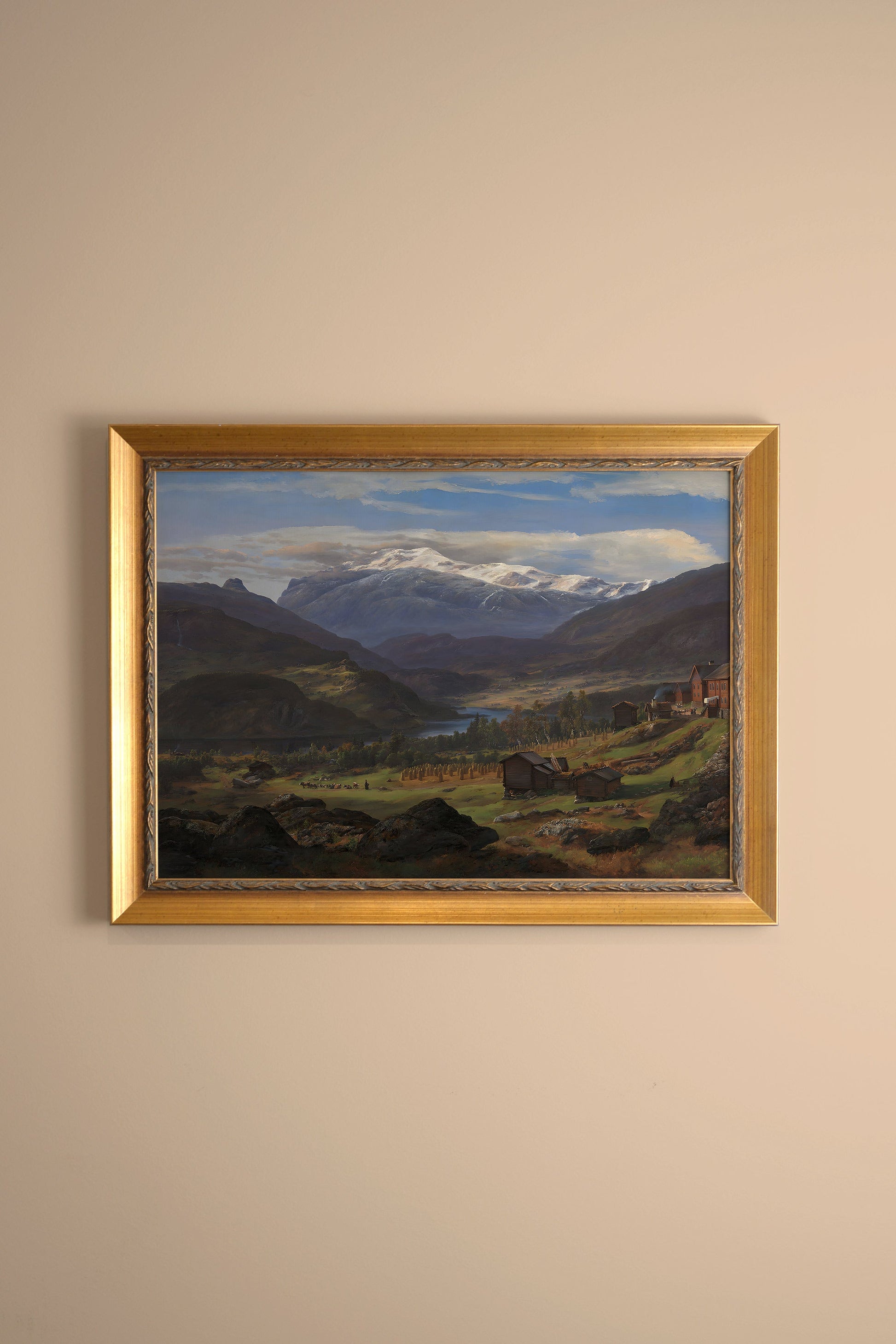 Summit Breeze, Vintage Frame Gold