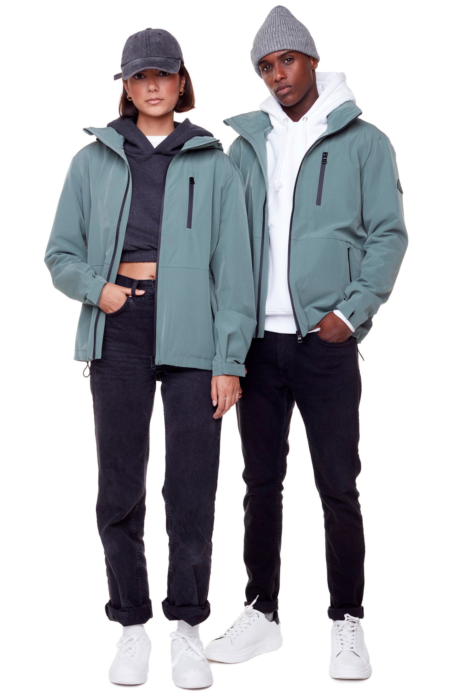 CARMACKS | VESTE DE PLUIE MOYENNE UNISEXE (RECYCLÉE), VERT POUDRÉ