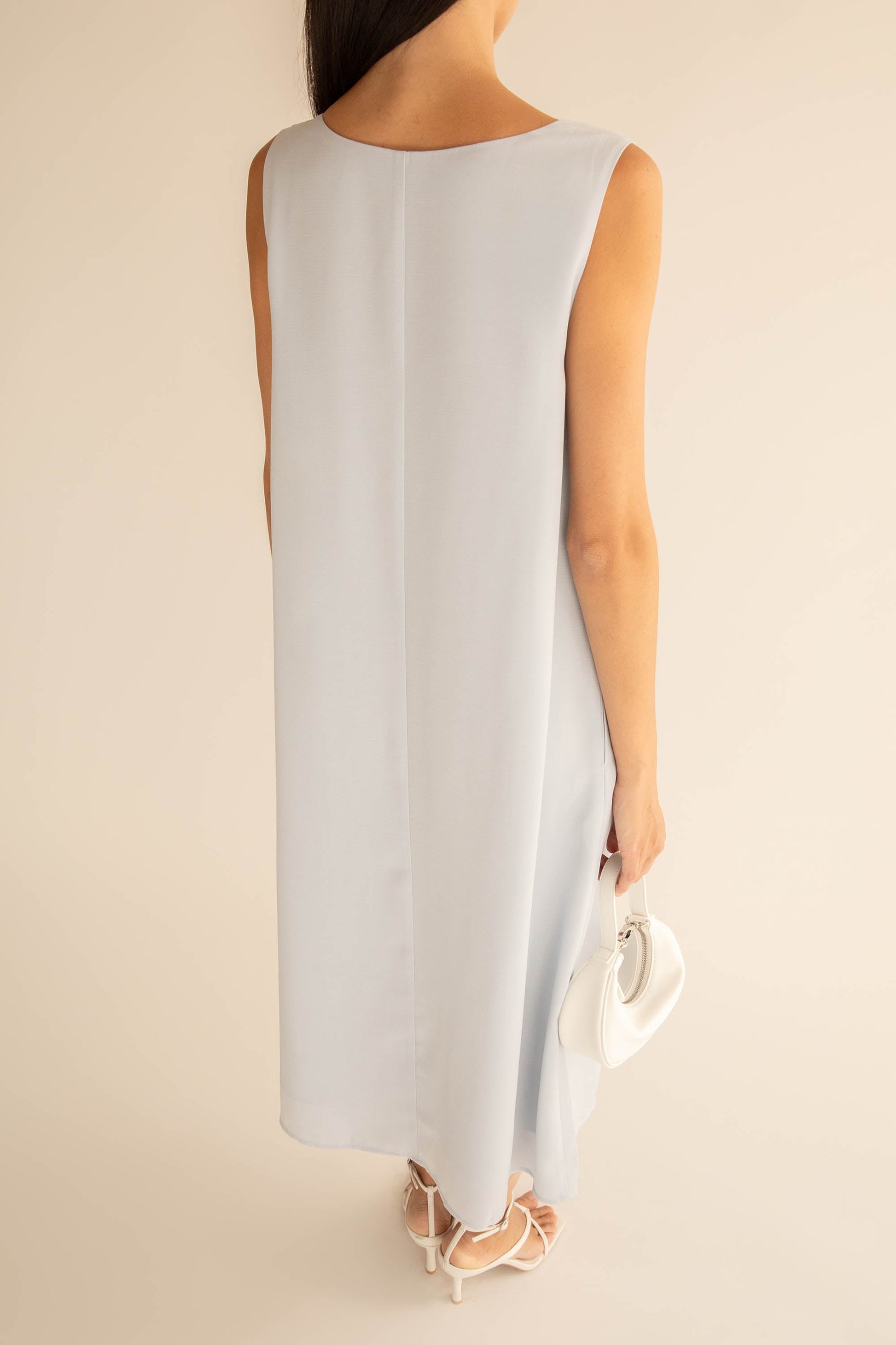 ROBE MIDI SANS MANCHES