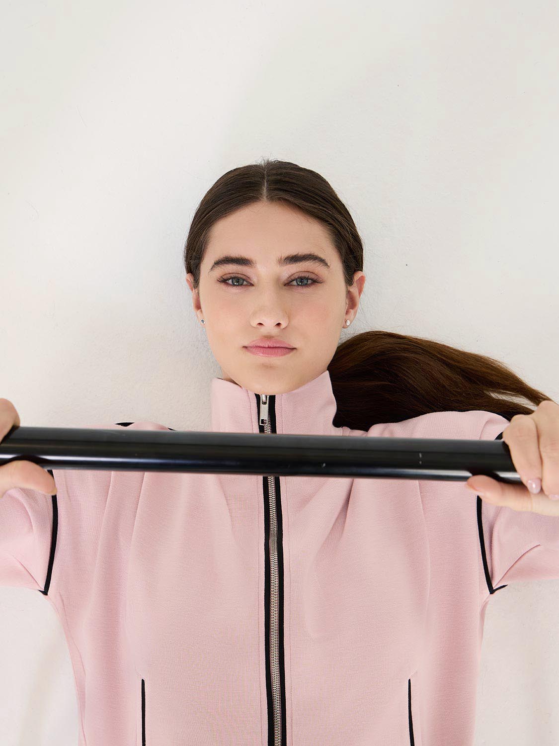 Veste zippée à passepoils contrastés