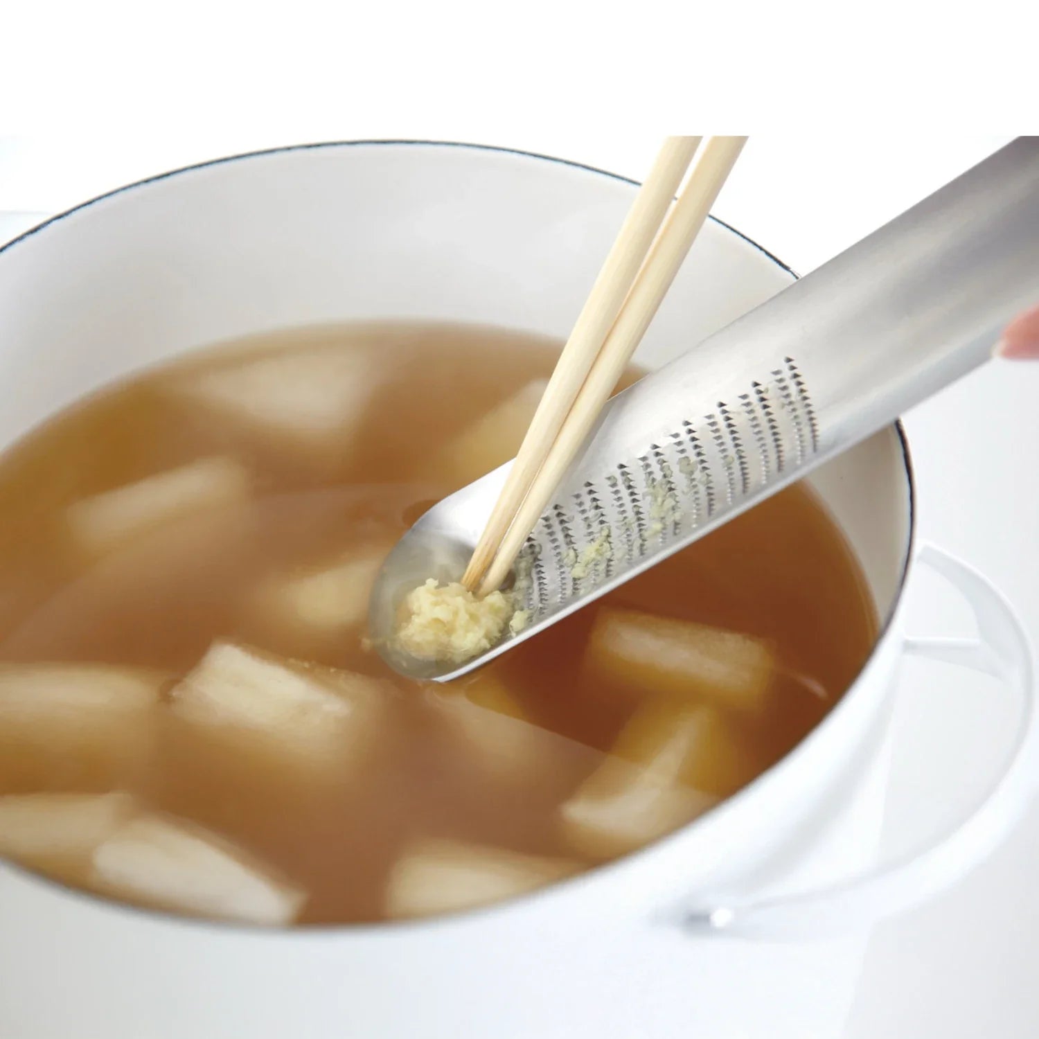 Râpe à plateau Eatoco Oros – Râpe japonaise en acier inoxydable pour gingembre, wasabi et fromage