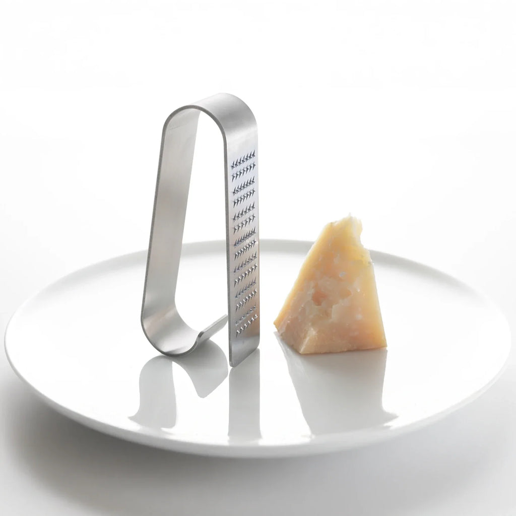 Râpe pratique Eatoco Oros – Râpe à condiments compacte en acier inoxydable japonais