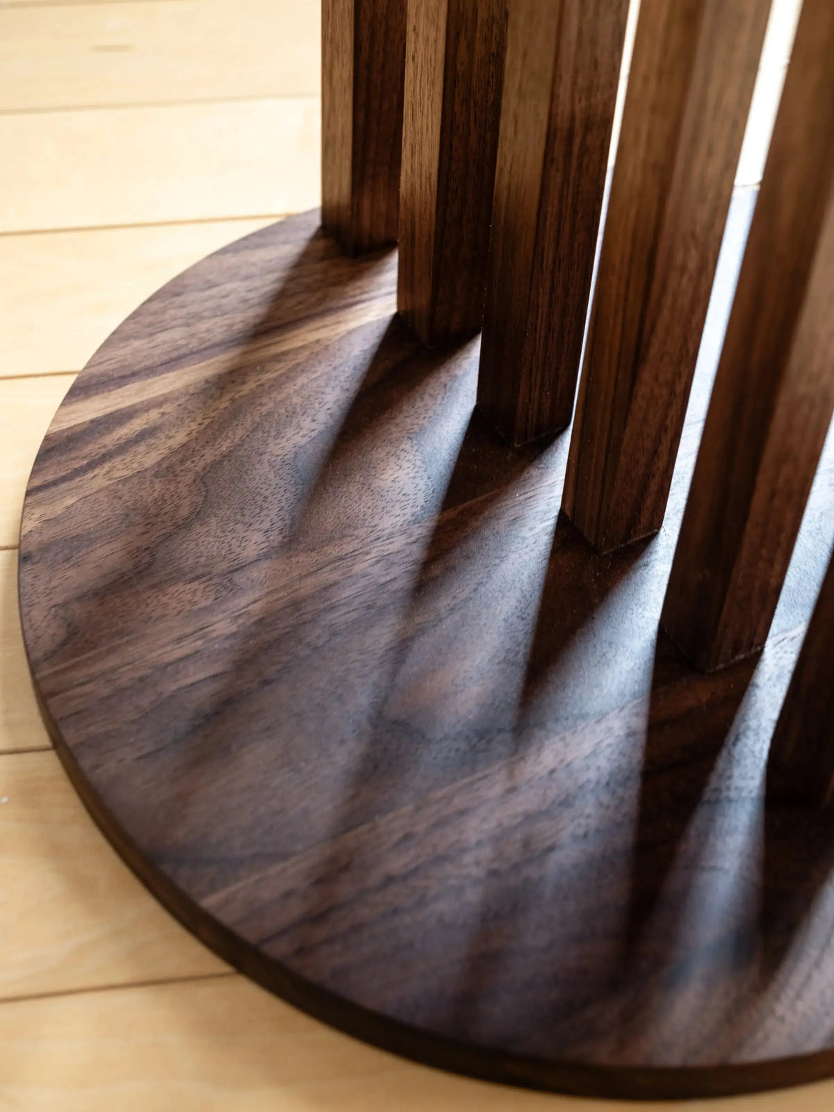 AUBE Side Table