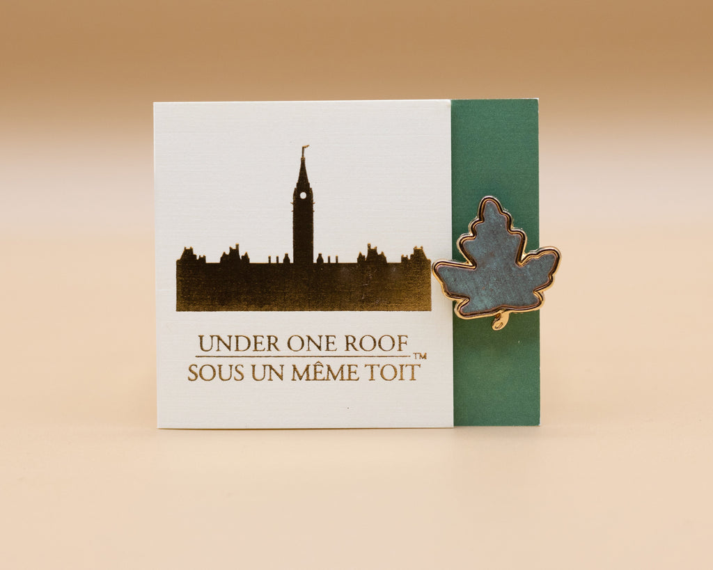 Maple Leaf Brooch Gold
