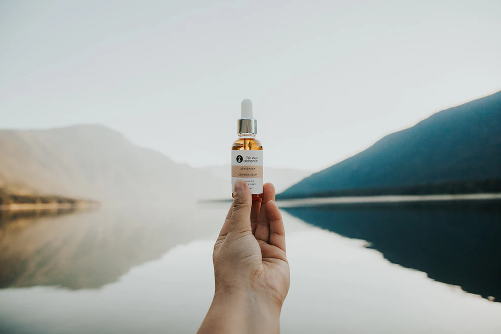 Abyssinian + Copaiba Resin Soothing Facial Oil