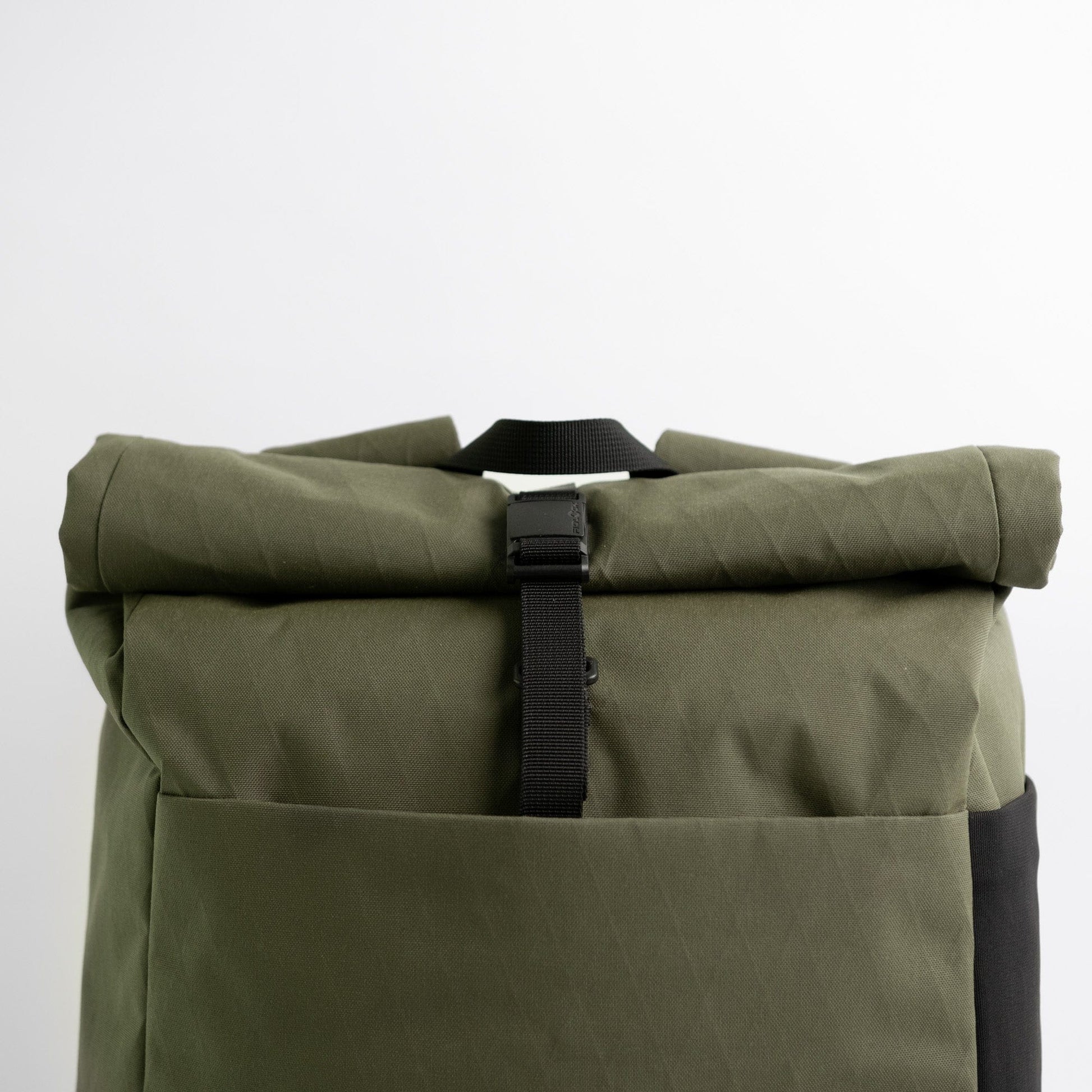 Signature D- Commuting Waterproof Backpack