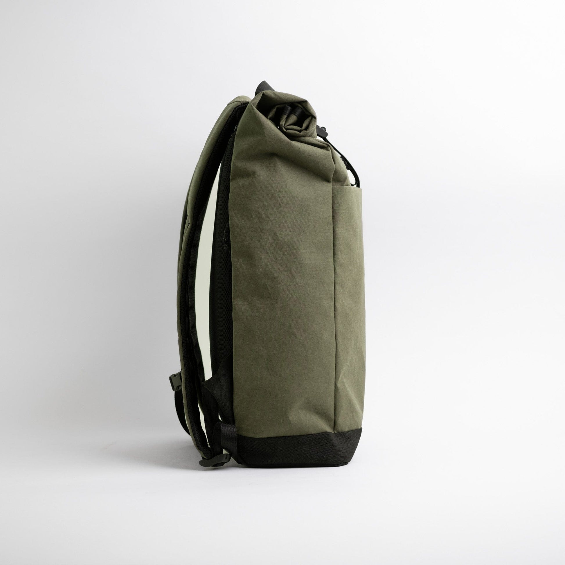 Signature D- Commuting Waterproof Backpack