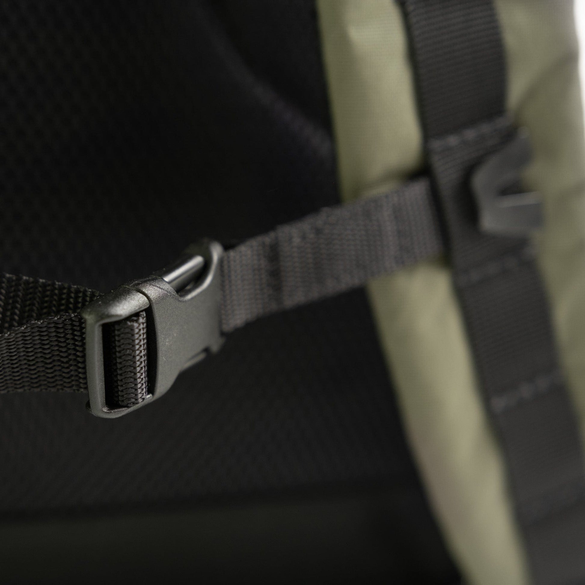 Signature D- Commuting Waterproof Backpack