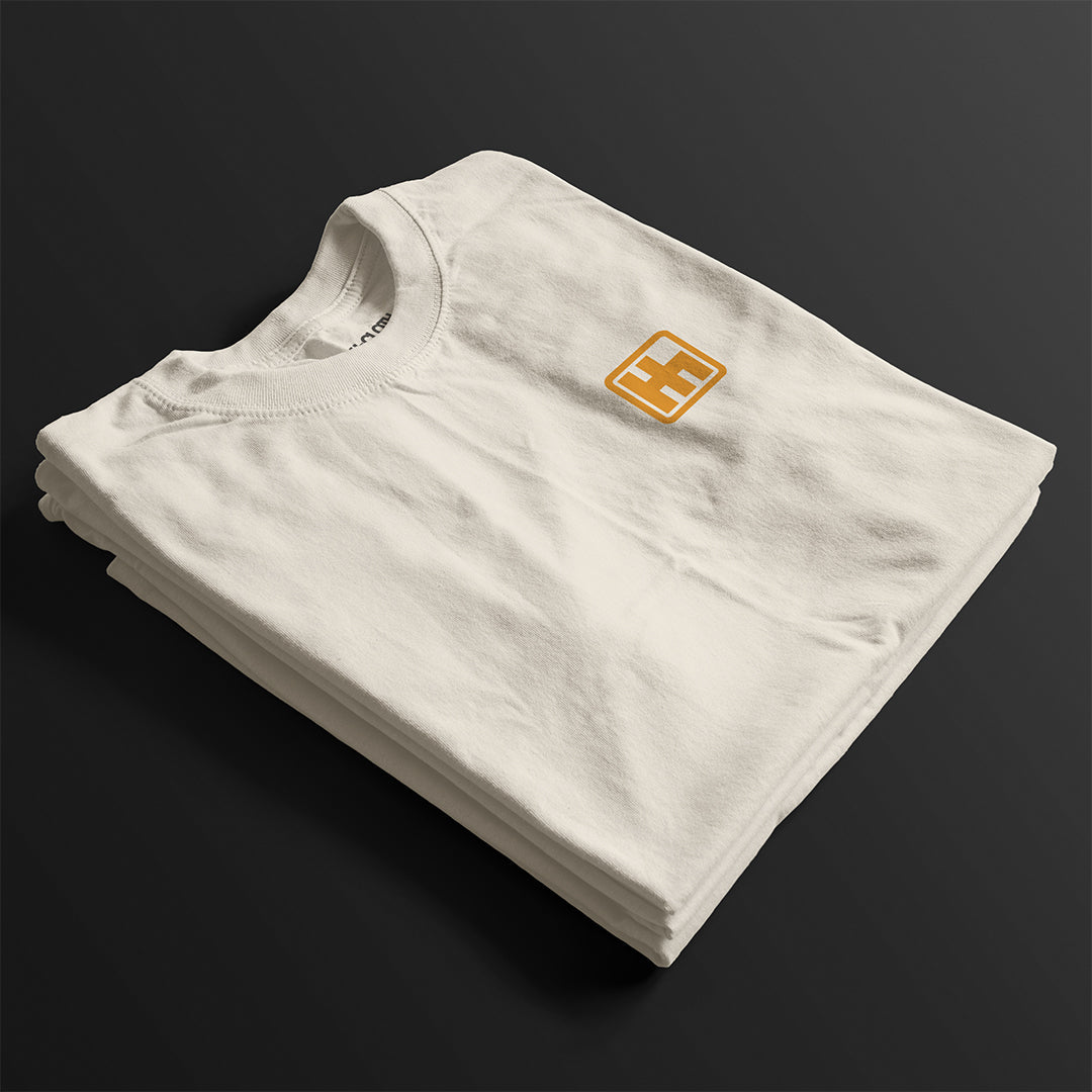 T-shirt graphique « Astonishingly Overkill Automotive » | Homme et femme (unisexe)