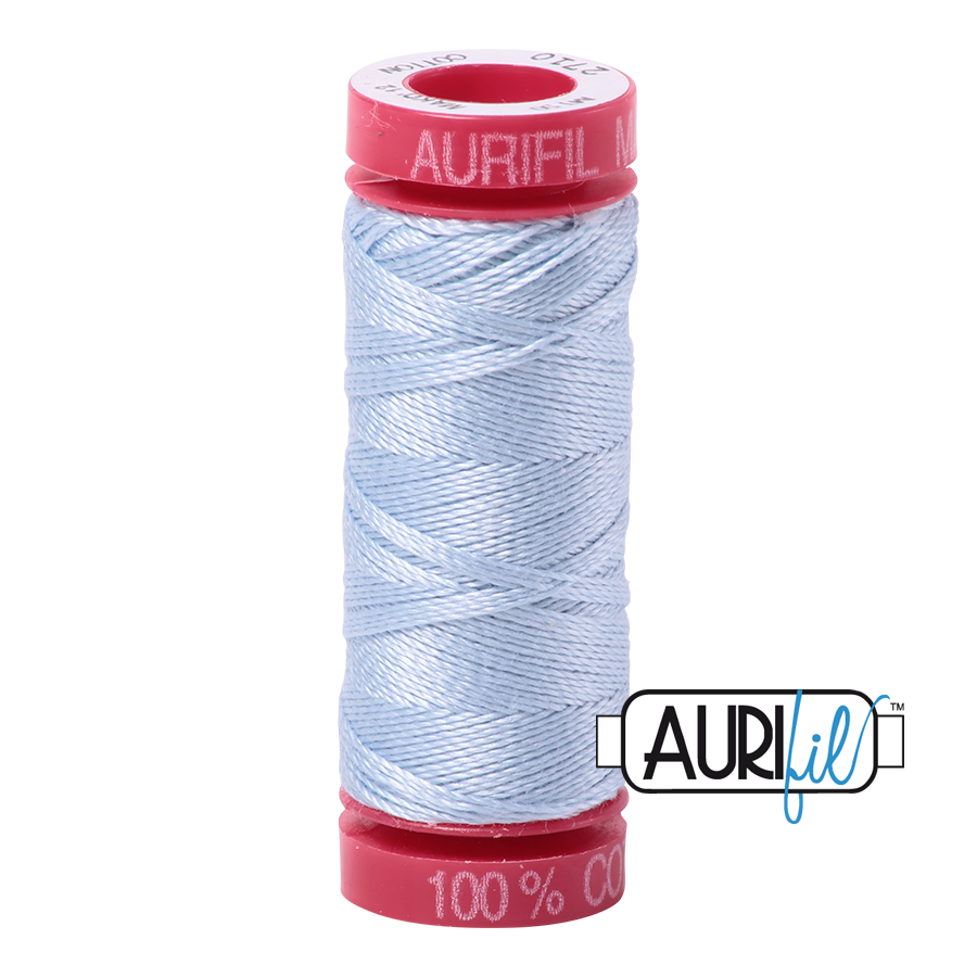 Fil Aurifil - Œuf de rouge-gorge clair 2710 - 12wt