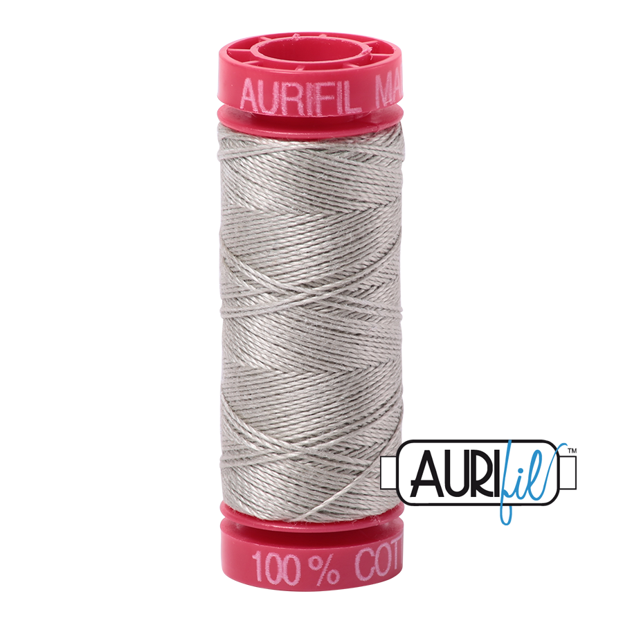 Fil Aurifil – Gris clair 5021 – 12wt