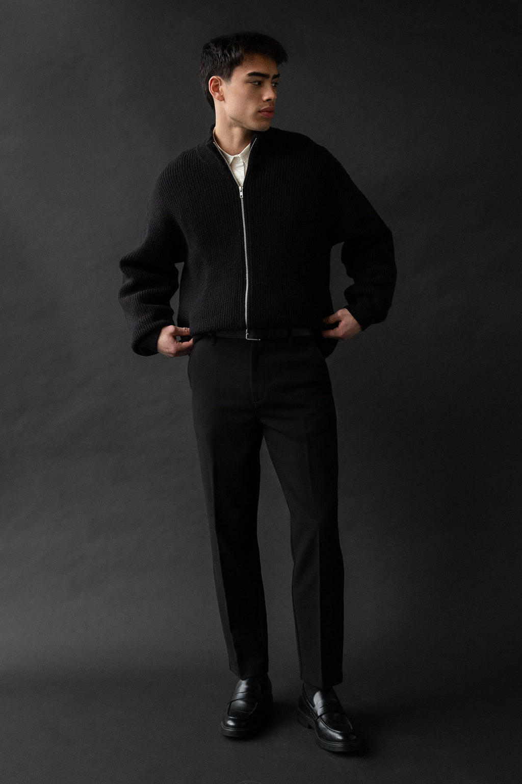 PANTALON COUPE DÉCONTRACTÉE