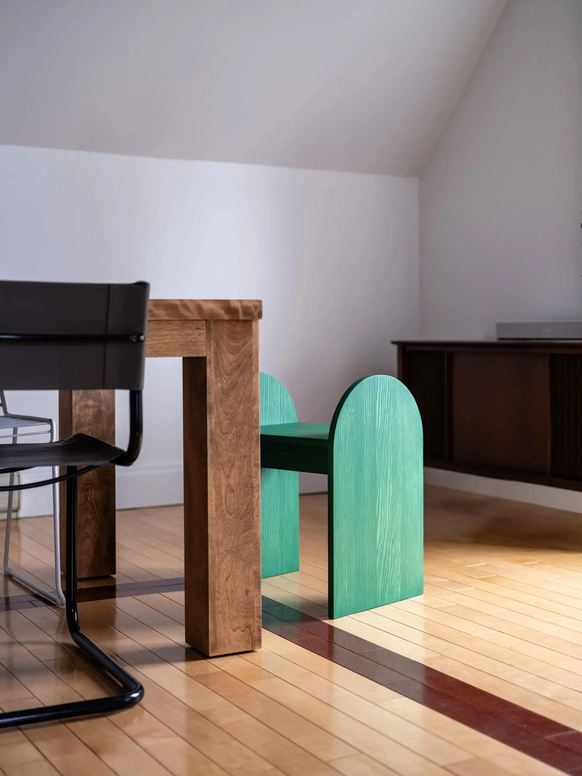 BUIS Stool and Side Table