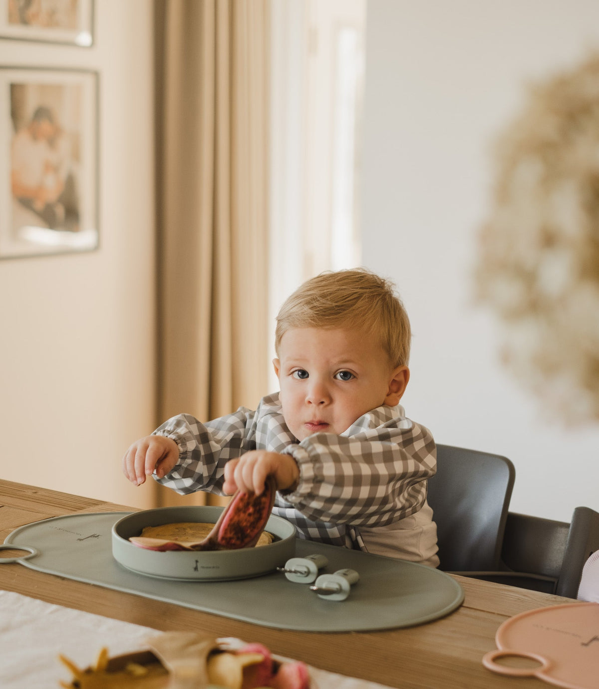 Waterproof Long Sleeve Bib with Pocket | 6-24 Months