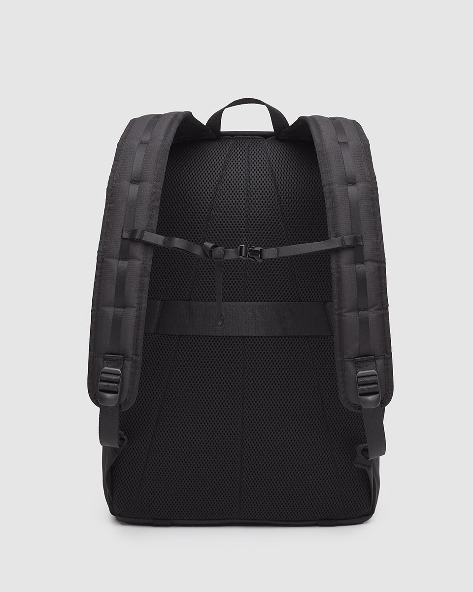 Bayview 25L Backpack