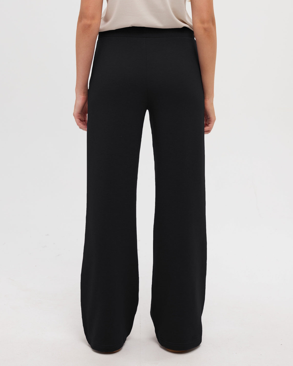 Bamone Wide Leg Sweatpant