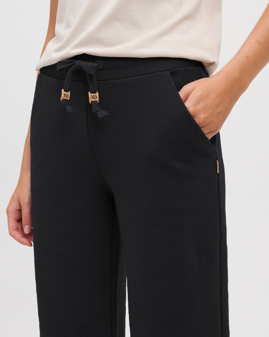 Bamone Wide Leg Sweatpant