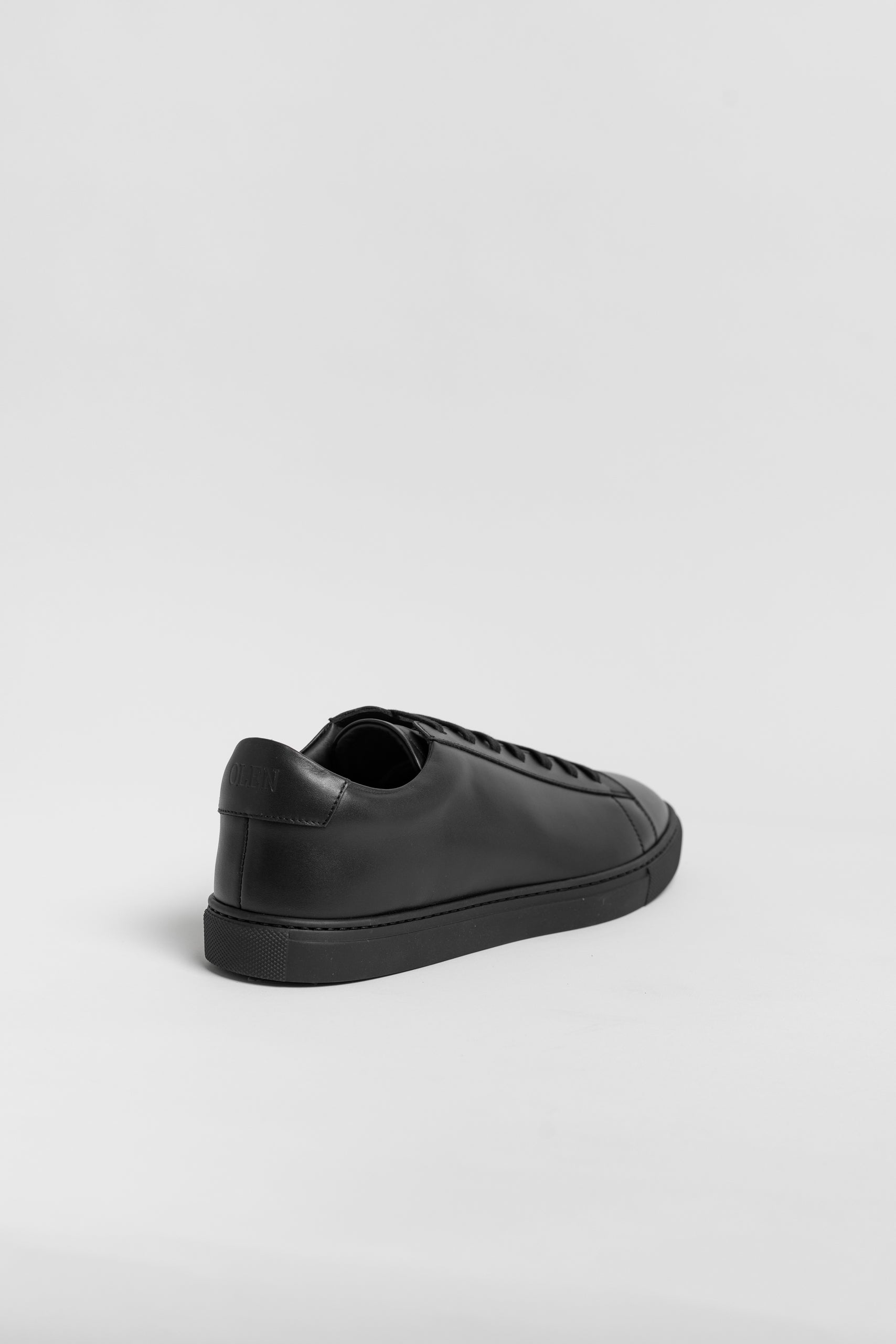 Black Calfskin Città Sneaker