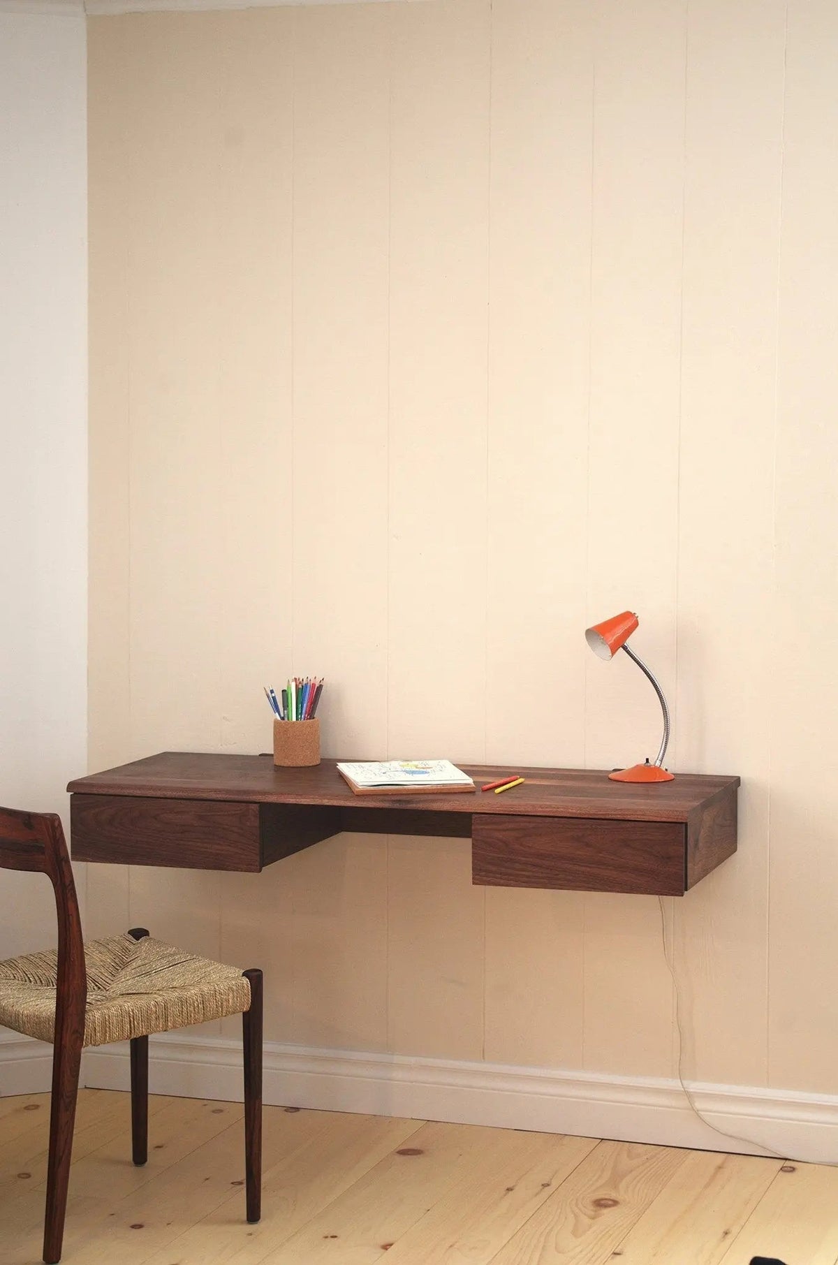 LE KETCH 48" Wall Desk