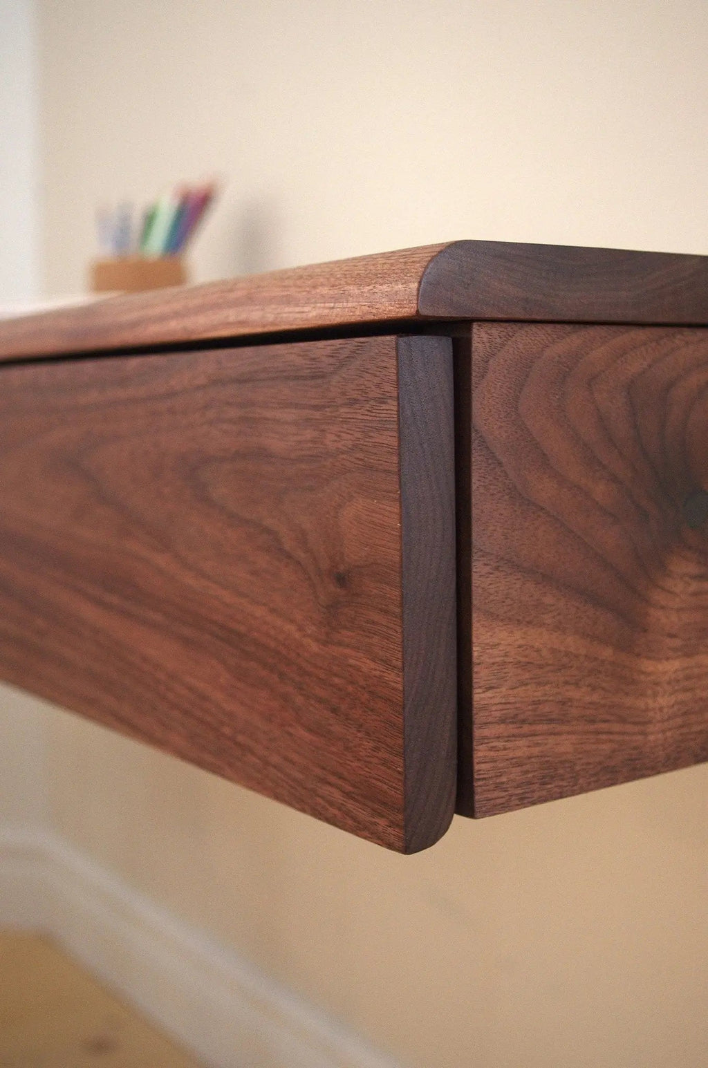 LE KETCH 48" Wall Desk
