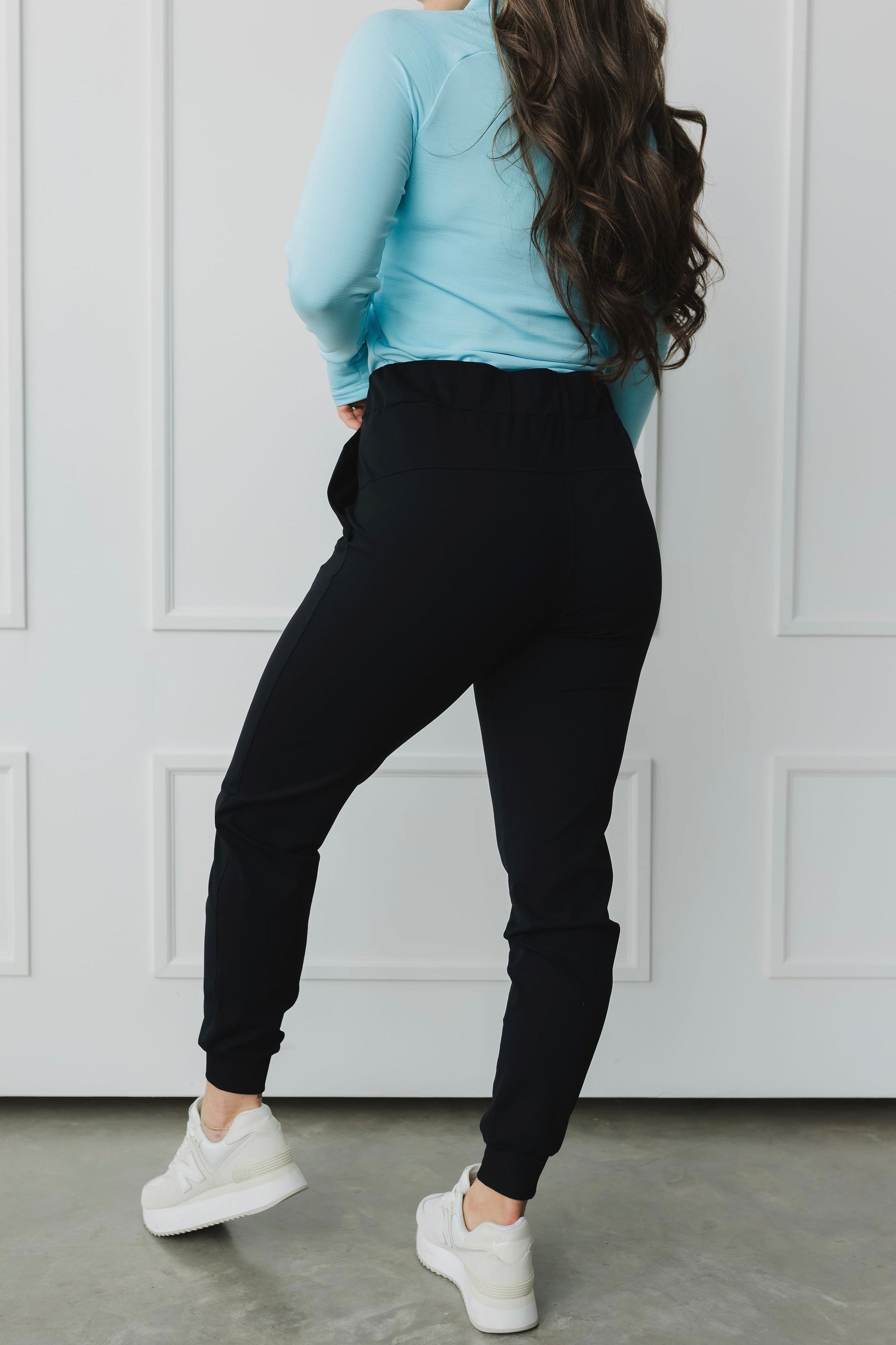 Downtown Jogger *Cuffed Ankle