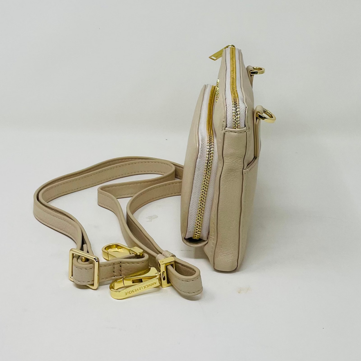 Small Leather Shoulder Bag Wallet Champagne, Carmen