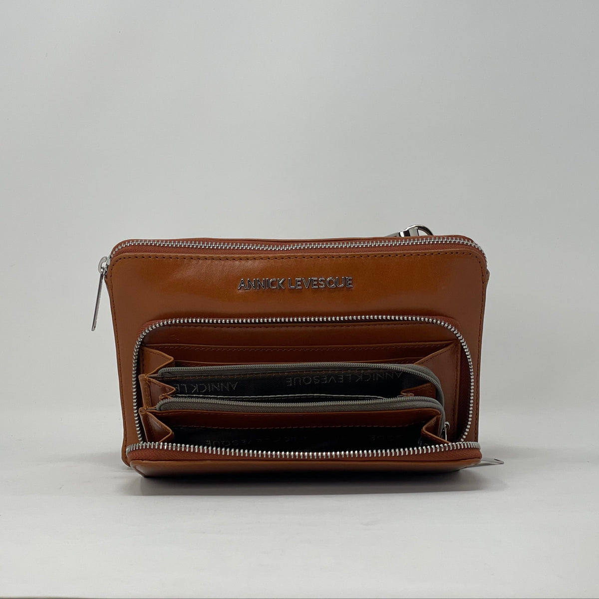 Small Leather Crossbody Wallet in Cognac, Carmen
