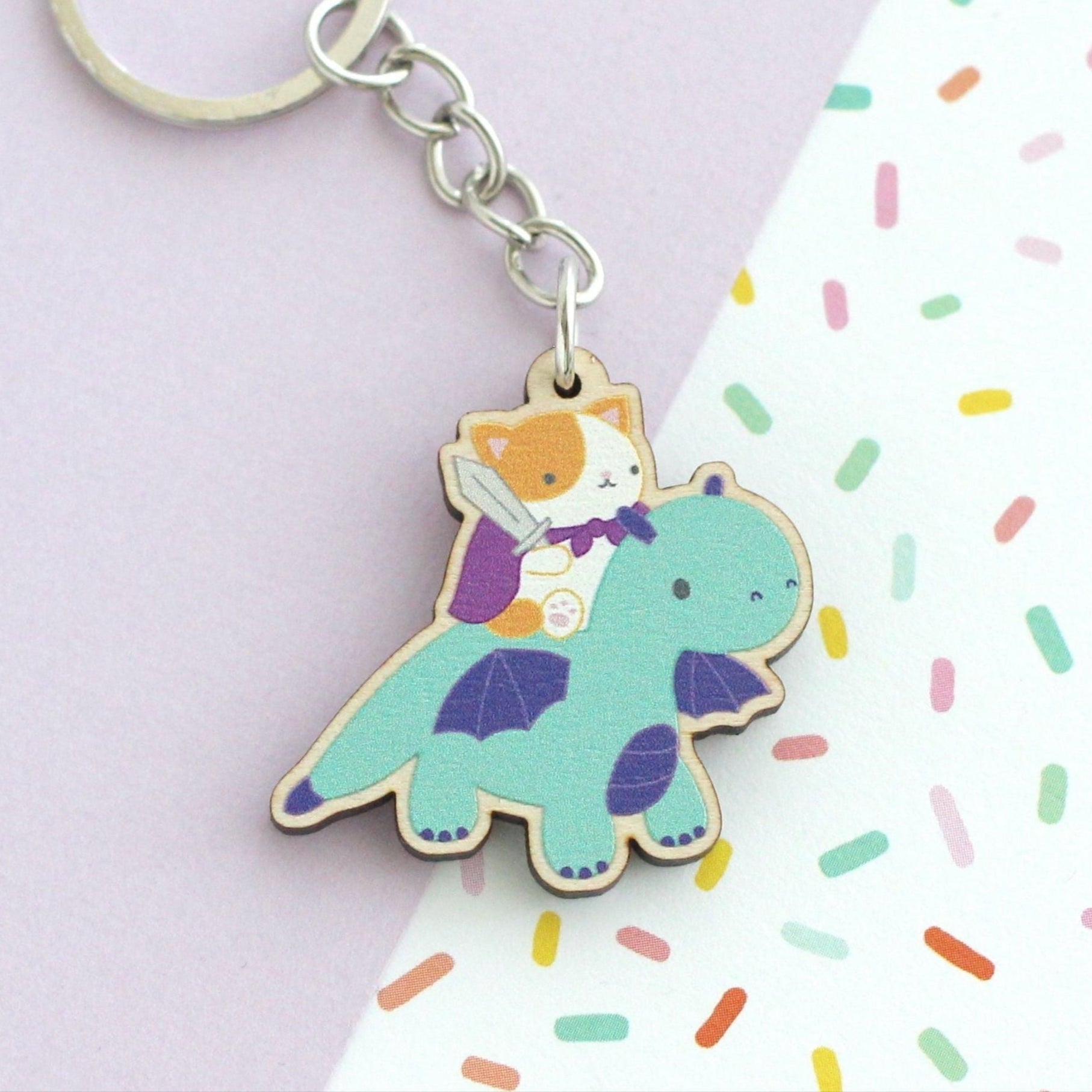 Porte-clés en bois Chat et Chevalier Dragon - Cadeau durable - Porte-clés Chat