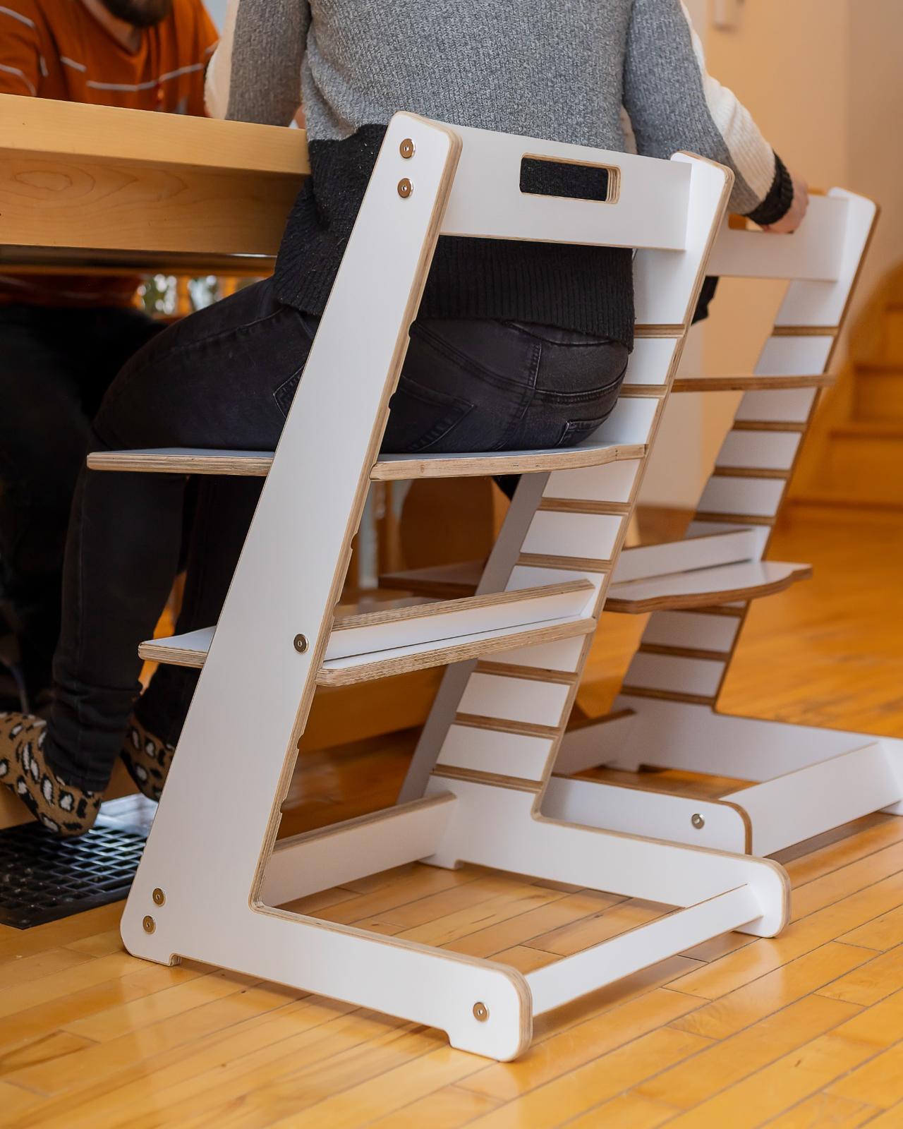 Wooden Adjustable Chair for Children - The Mini Evolves