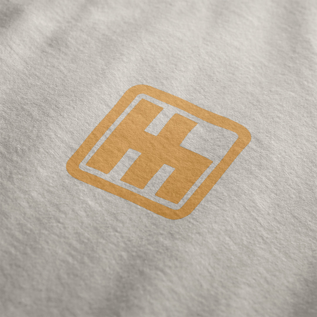 T-shirt graphique « Astonishingly Overkill Automotive » | Homme et femme (unisexe)