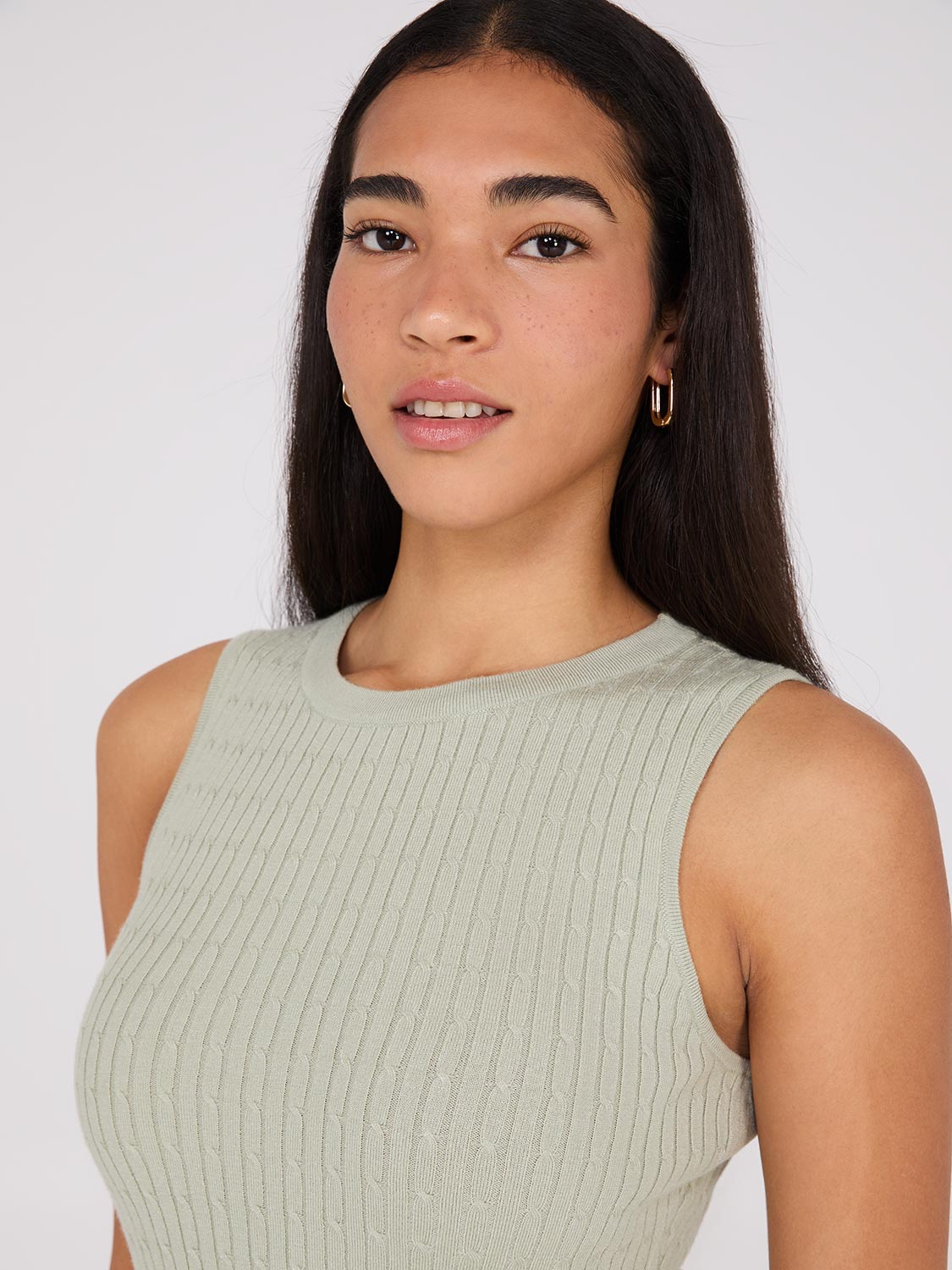 Pull sans manches en maille torsadée