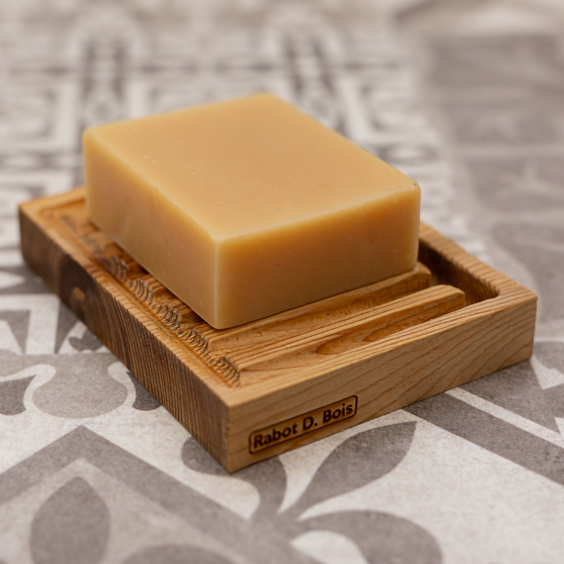 Wooden Soap Dish 'D-Coulé'