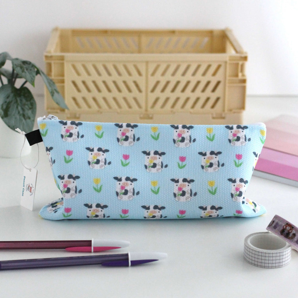 Trousse à crayons/pochette zippée Vaches avec tulipes