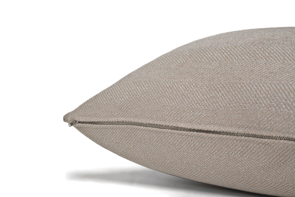 Housse de coussin à chevrons argentés