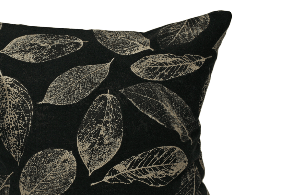 Housse de coussin feuille noire