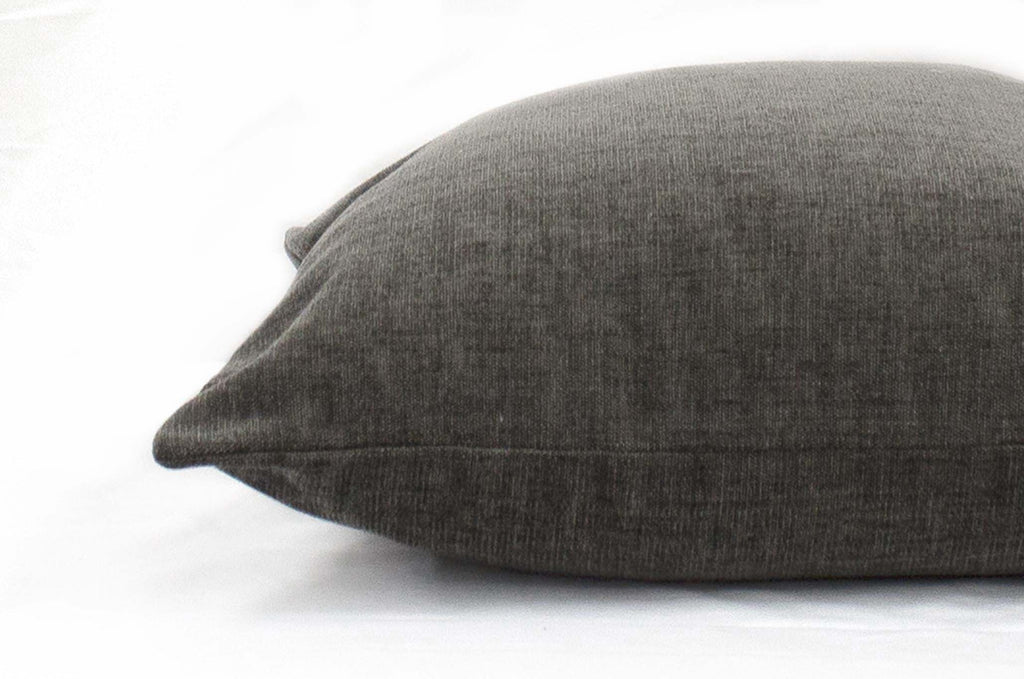 Housse de coussin en chenille couleur ardoise