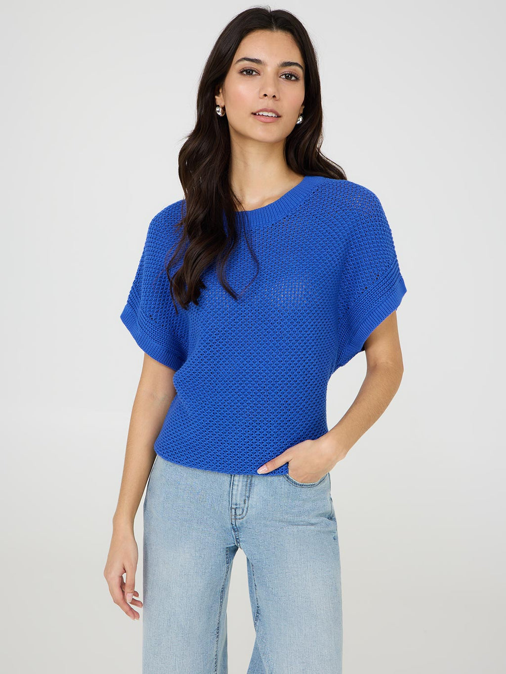 Pull au crochet à manches chauve-souris courtes