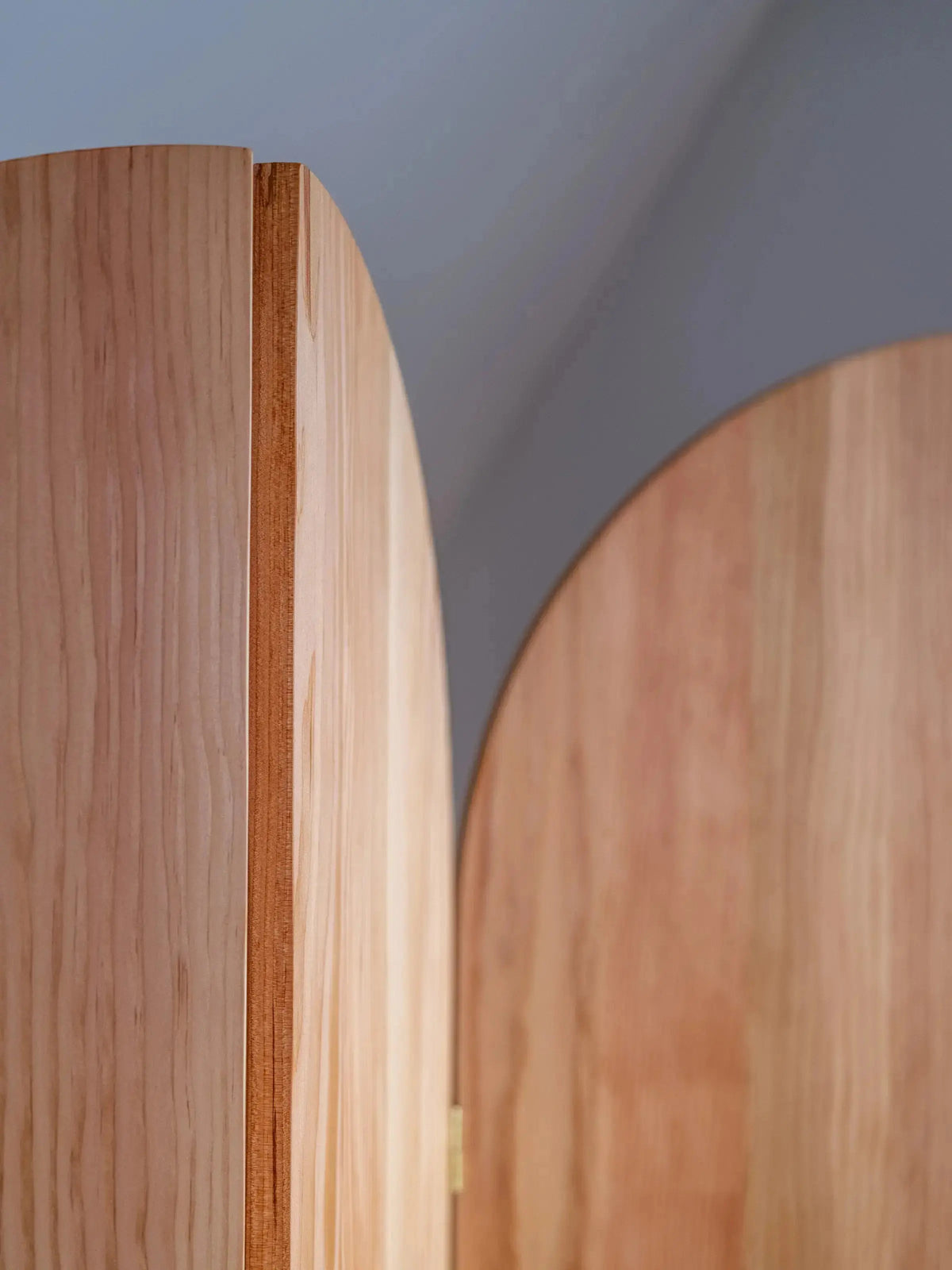 DOUGLAS Room Divider