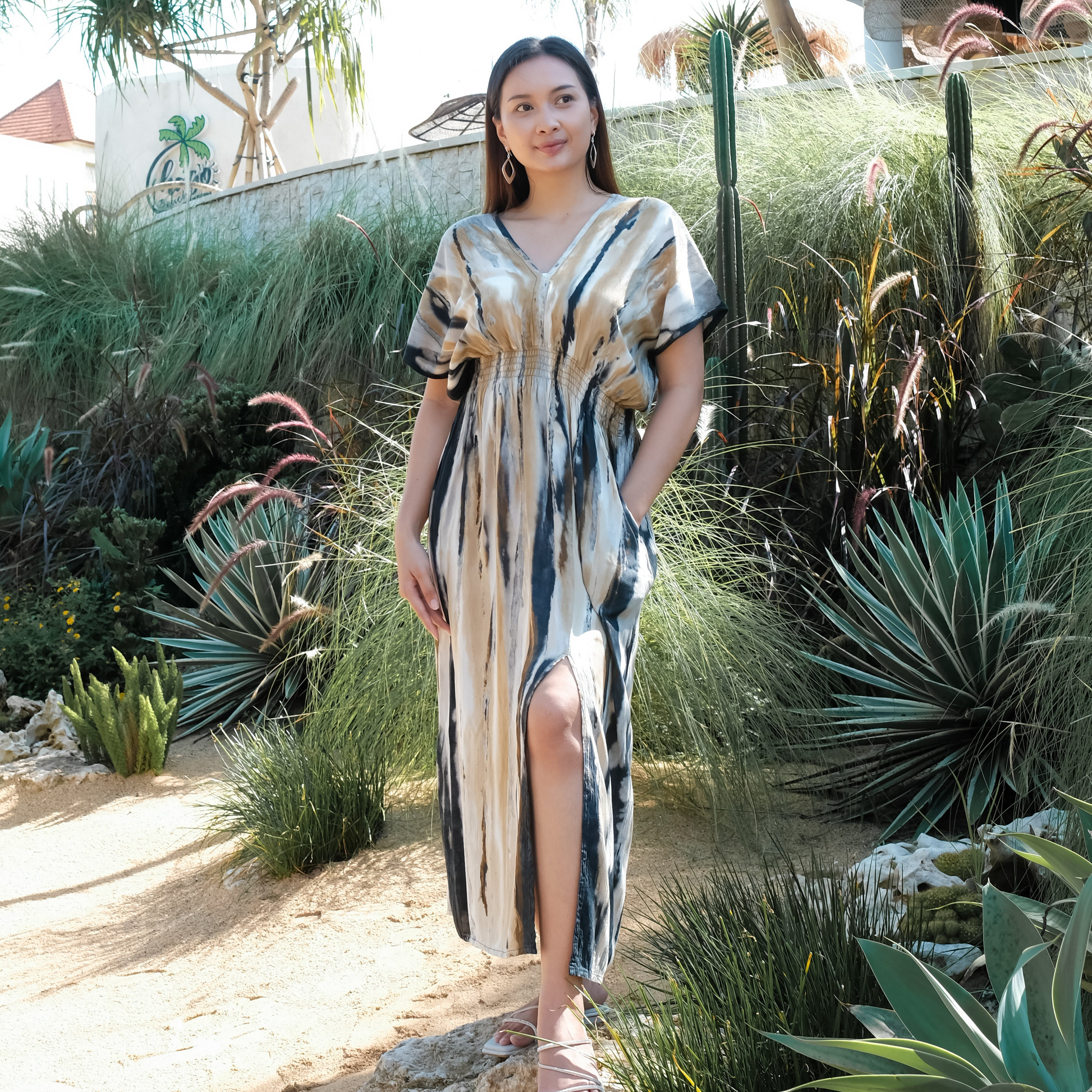 Abstract Tye Die Maxi Dress - Grey & Gold