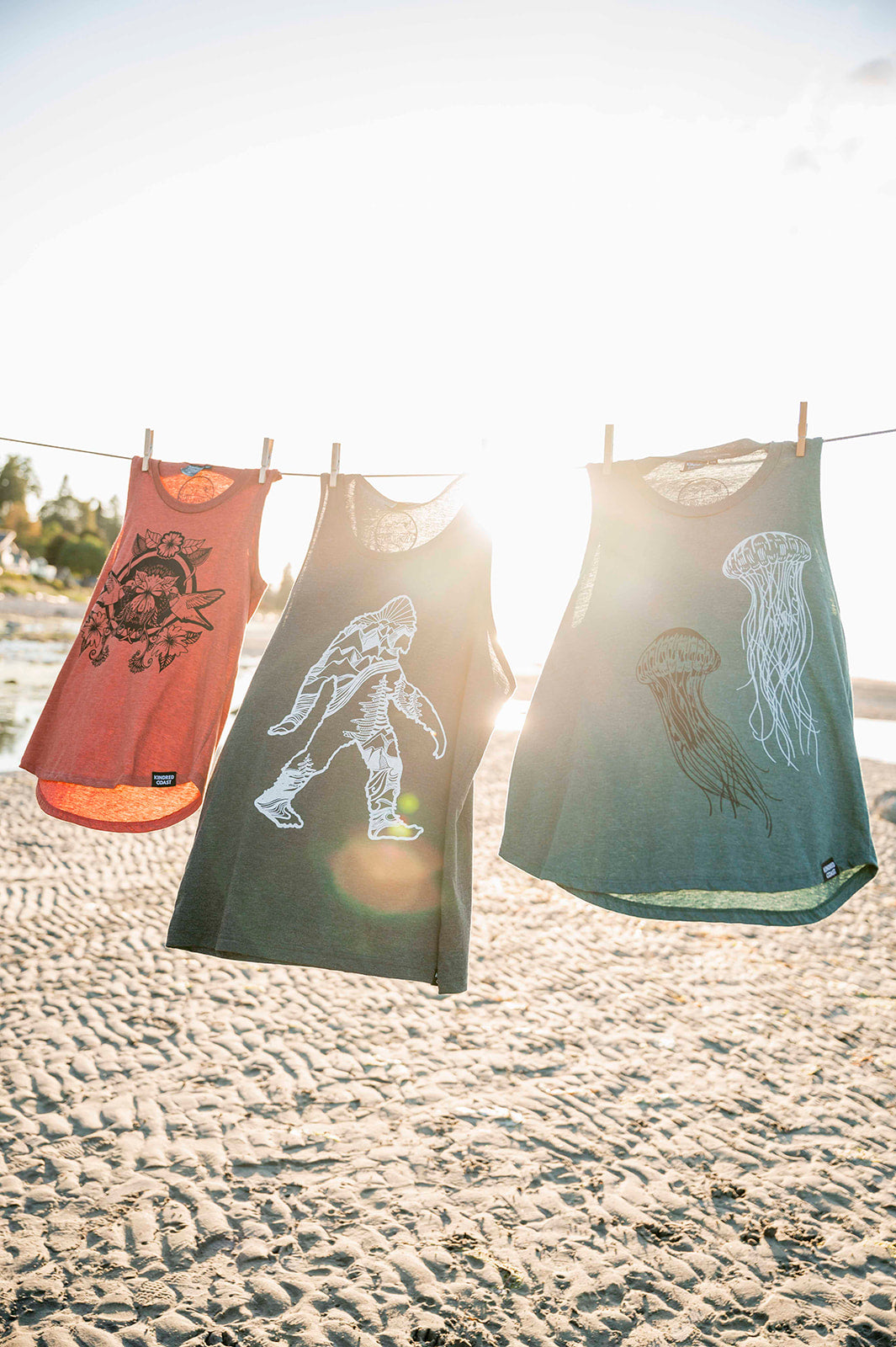 JELLYFISH - Women's Relaxed Tank - Heather Green