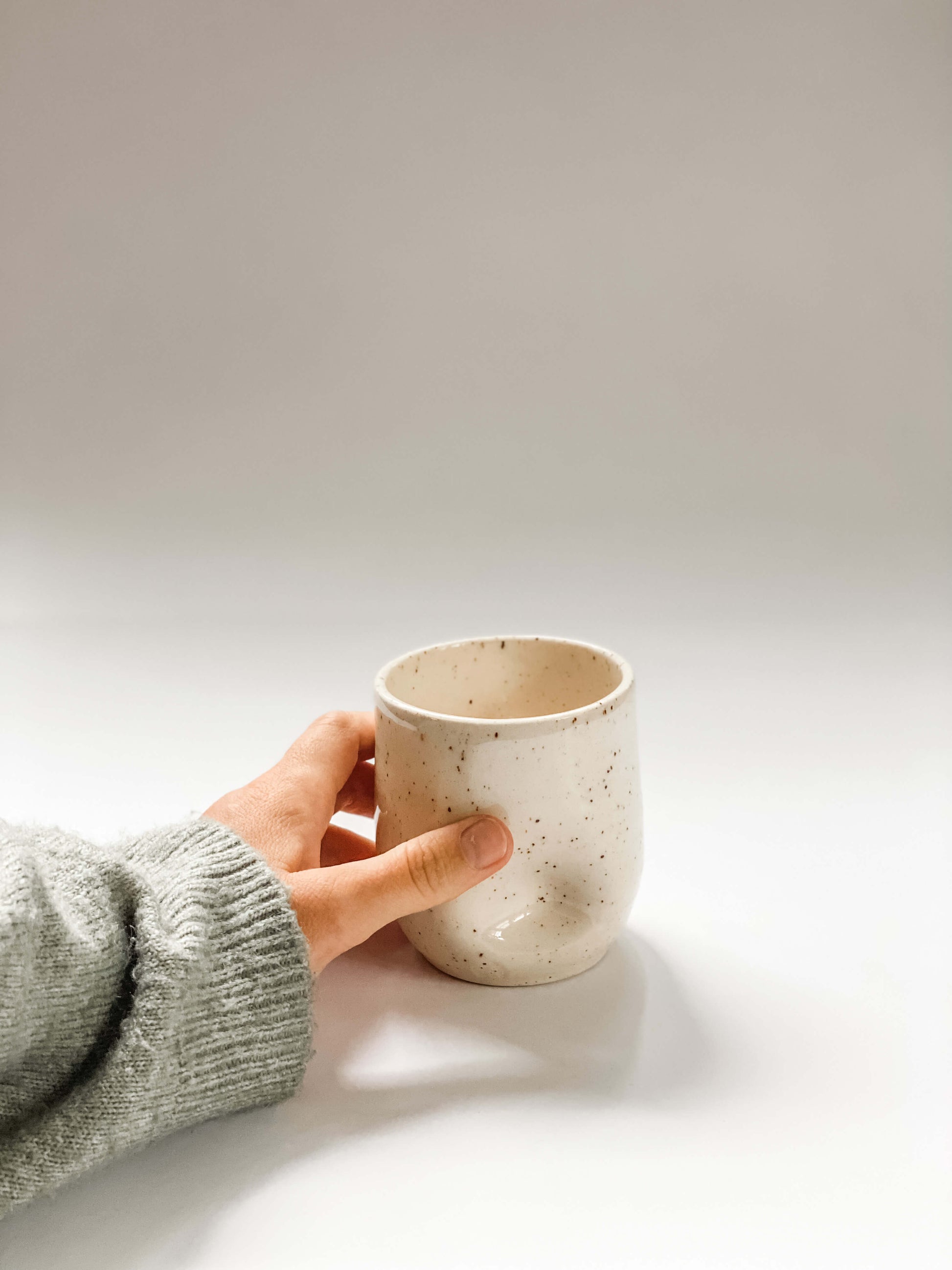 Verres en grès « Pinched on the Cheeks » - 227 ml