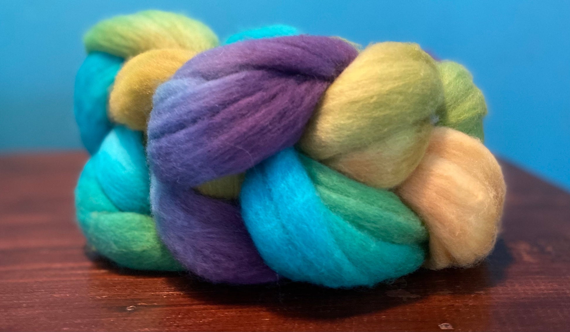 Laine mérinos peignée 19,5 non traitée - OOAK Rainbow Variegated