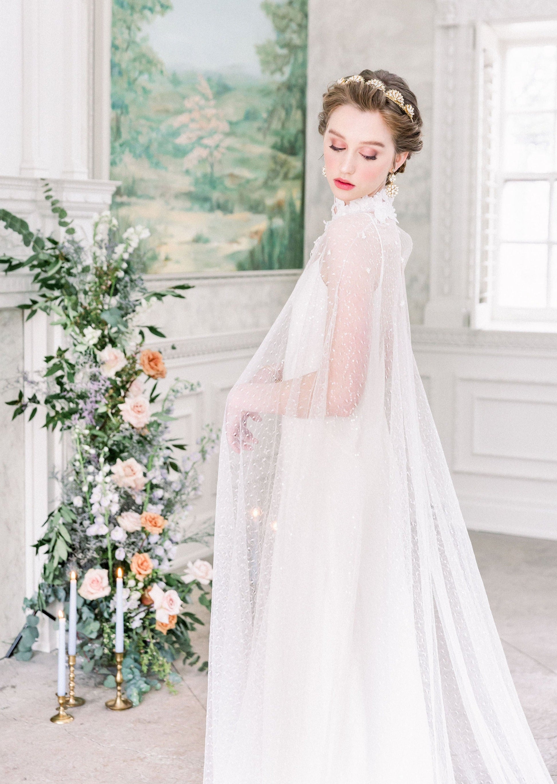 Boucles d'oreilles de mariée PHOEBE en cristal filigrané et perles