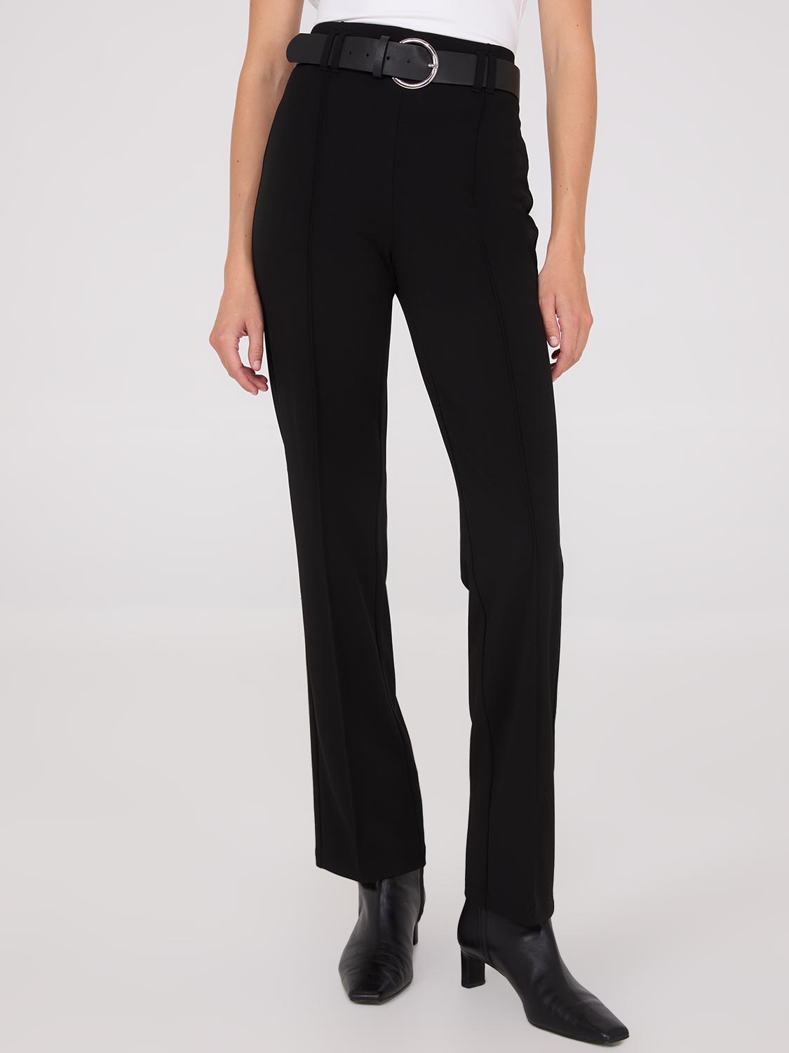 Pantalon à pinces sur le devant avec ceinture
