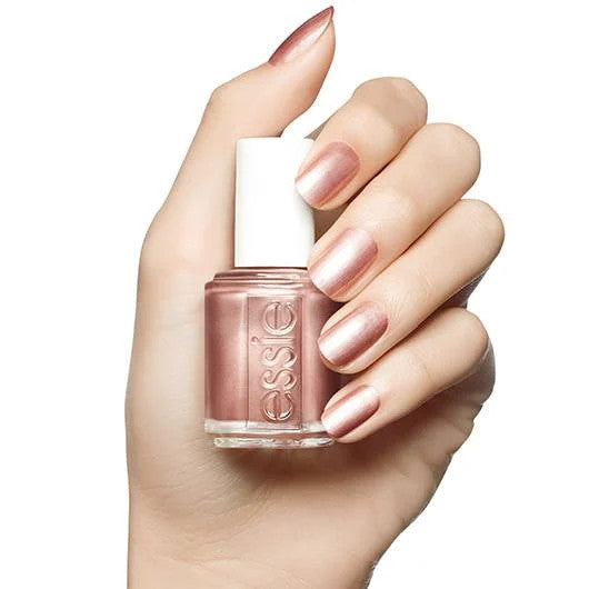 Essie, achète-moi un camée