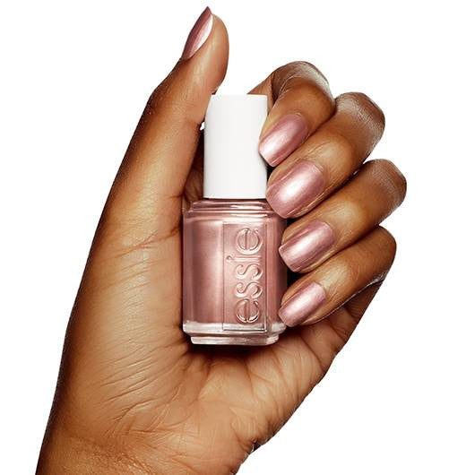 Essie, achète-moi un camée