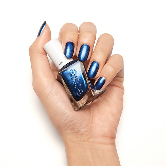 Essie Gel Couture digne de faire la une